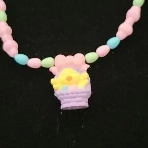 Vintage Pastel Beaded Kids Easter Necklace with Flower Pendant 1980s - Picture 2 of 6